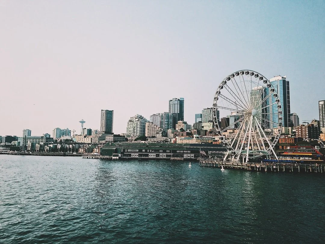 Seattle waterfront and the Great Wheel